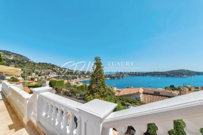 House to rent in VILLEFRANCHE-SUR-MER  - 5 rooms - 450 m² 