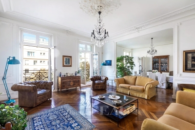 Appartement à vendre à PARIS 8EME Bonne Nouvelle 3 - 6 pièces - 186 m² 