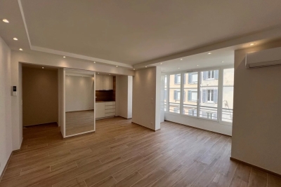 Appartement à vendre à CANNES France-Negresco - 3 pièces - 72 m² 