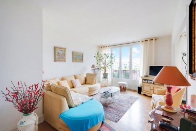 Appartement à vendre à PARIS 15EME Rochechouart 9 - 3 pièces - 56 m² 