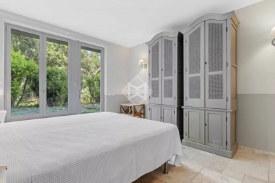 Villa à Grimaud &agrave; louer à partir de 14 000 € / semaine, Photo 17