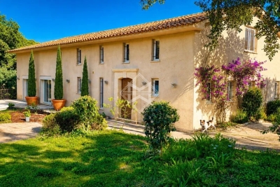 Villa à Grimaud &agrave; louer à partir de 14 000 € / semaine, Photo 2