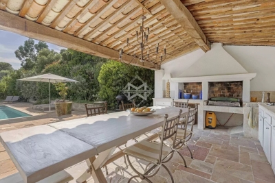 Villa à Grimaud &agrave; louer à partir de 14 000 € / semaine, Photo 7
