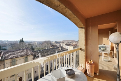 Appartement à vendre à SALON-DE-PROVENCE La Jarre-Roy d'Espagne - 5 pièces - 141 m² 