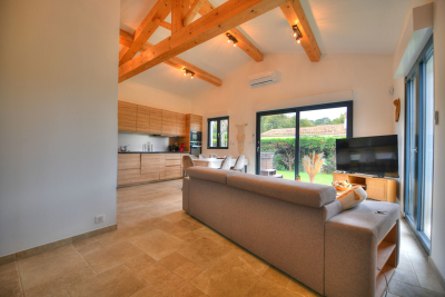 Maison à vendre à ST-RAPHAËL Peyron-Saint Sebastien - 7 pièces - 175 m² 