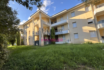 Appartement à vendre à CARPENTRAS  - 3 pièces - 52 m² 