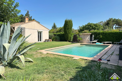 Maison à vendre à ST-MARTIN-DE-CRAU Saint-Jerome Est - 4 pièces - 108 m² 