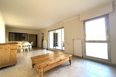 Appartement à vendre à UZÈS  - 4 pièces - 77 m² 