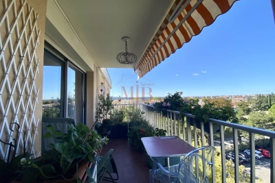 Appartement à vendre à AIX-EN-PROVENCE Saint-Jerome Est - 4 pièces - 94 m² 