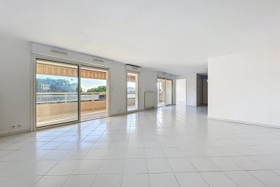 Appartement à vendre à CANNES-LA-BOCCA Briançonnet - 4 pièces  