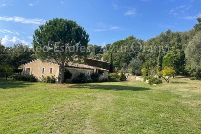 Maison à vendre belle vue piscine gard 
