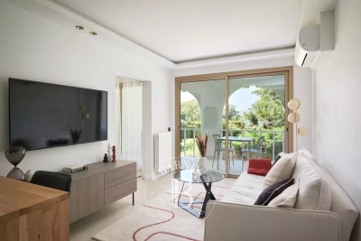 Appartement à vendre à CANNES Villeneuve-d'Entraunes - 2 pièces - 40 m² 
