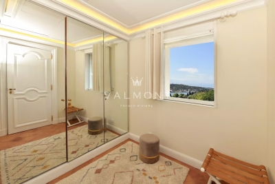 Villa à Antibes &agrave; louer à partir de 250 000 € / semaine, Photo 13