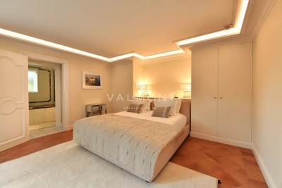 Villa à Antibes &agrave; louer à partir de 250 000 € / semaine, Photo 14