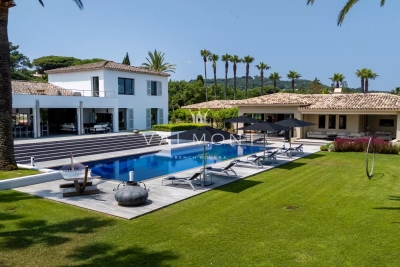 Villa à Saint-Tropez &agrave; louer à partir de 175 000 € / semaine, Photo 2
