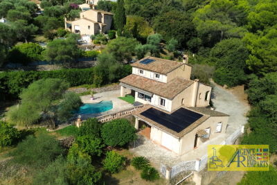 House for sale in ANTIBES  - 6 rooms - 176 m² 