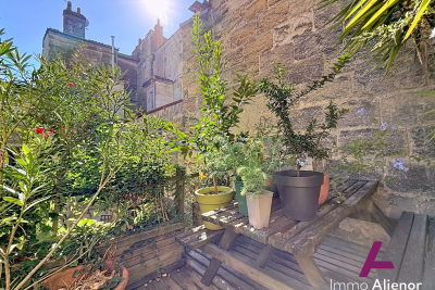 Maison à vendre à BORDEAUX  - 7 pièces - 155 m² 