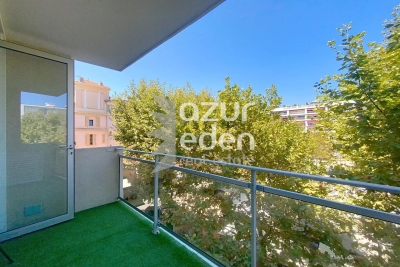 Appartement à vendre à CANNES Gare Nice-Ville - 2 pièces - 37 m² 