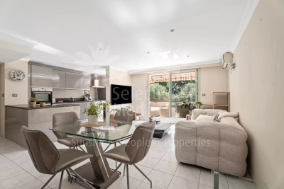 Appartement à vendre à MOUGINS Les Colles-Camp Lauvas-Font de l'Orme - 3 pièces - 66 m² 