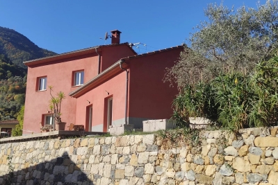 Maison à vendre à BREIL-SUR-ROYA Les Issarts - 4 pièces - 106 m² 