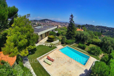 House for sale in CANNES  - 6 rooms - 180 m² 