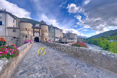 Appartement à vendre à ENTREVAUX Esparron-de-Verdon - 2 pièces - 39 m² 