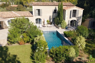 Maison &agrave; vendre &agrave; MAUSSANE-LES-ALPILLES  - 7 pi&egrave;ces - 222 m&sup2; 