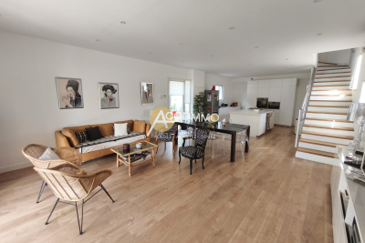 Maison à vendre à SIX-FOURS-LES-PLAGES  - 5 pièces - 148 m² 