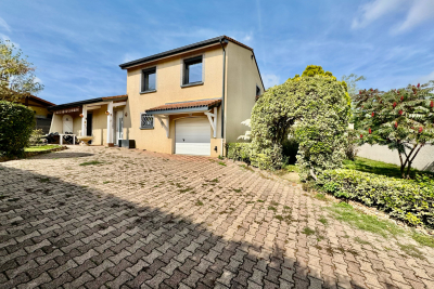 Maison à vendre à DAVEZIEUX  - 4 pièces - 110 m² 