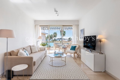 Appartement à vendre à BEAULIEU-SUR-MER Les Issarts - 4 pièces - 87 m² 