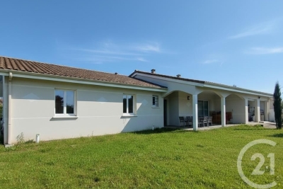 Maison à vendre à CUBZAC-LES-PONTS  - 5 pièces - 150 m² 