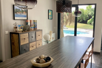 Maison à vendre à GUJAN-MESTRAS Aiguillon-Port - 6 pièces - 210 m² 