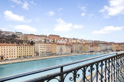 Appartement à vendre à LYON 5EME Le-Carreau-Nord - 3 pièces - 111 m² 