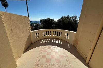 Appartement à vendre à ROQUEBRUNE-CAP-MARTIN Gorbio - 3 pièces - 156 m² 