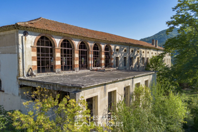 Maison à vendre à FLAVIAC  - 10 pièces - 260 m² 