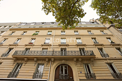 Appartement à vendre à PARIS 14EME Saint-Vincent de Paul 5 - 3 pièces - 43 m² 