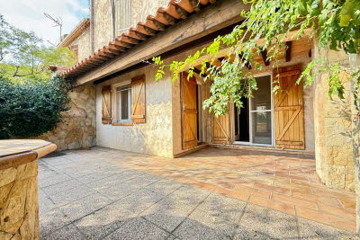 Appartement à louer à LA SEYNE-SUR-MER Extension Annees 80-90 - 2 pièces - 55 m² 