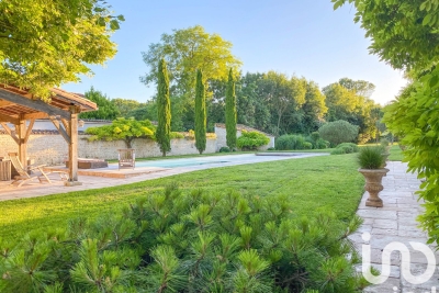 Maison à vendre à LA ROCHELLE Port-d'Envaux - 7 pièces - 240 m² 