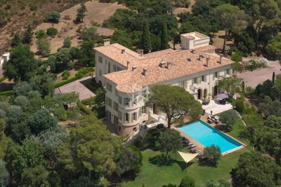 Villa à Fréjus &agrave; louer à partir de 28 500 € / semaine, Photo 13