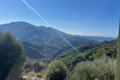 Maison à vendre à LA ROQUETTE-SUR-VAR Les Issarts - 4 pièces - 130 m² 