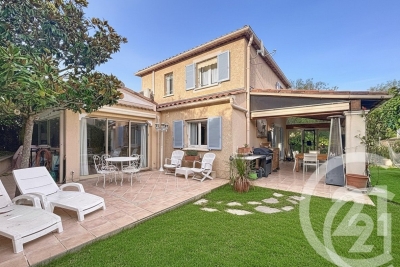 Maison &agrave; vendre &agrave; VALBONNE  - 5 pi&egrave;ces - 116 m&sup2; 