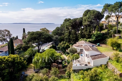 Maison &agrave; vendre &agrave; LE LAVANDOU  - 5 pi&egrave;ces - 120 m&sup2; 
