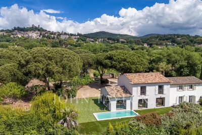 House for sale in GRIMAUD  - 6 rooms - 300 m² 