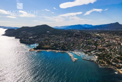 Apartment for sale in CARQUEIRANNE Fayence - 4 rooms - 154 m² 