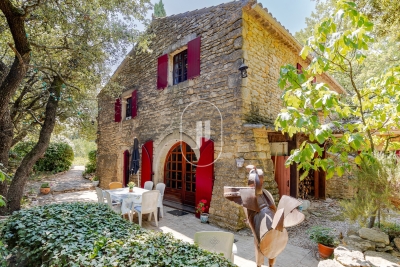 Maison à vendre chambres gordes 