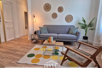 Appartement à vendre à MARSEILLE 6EME  - 2 pièces - 50 m² 