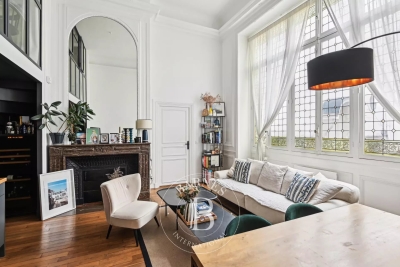 Appartement à vendre à PARIS 7EME Saint-Vincent de Paul 5 - 3 pièces - 65 m² 