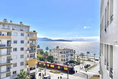Appartement à vendre à NICE Port - 3 pièces - 55 m² 