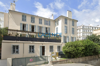 Appartement à vendre à HYÈRES Les Salins l'Aygade - 3 pièces - 79 m² 