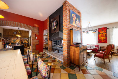 Maison &agrave; vendre &agrave; VILLELONGUE DE LA SALANQUE  - 6 pi&egrave;ces - 254 m&sup2; 